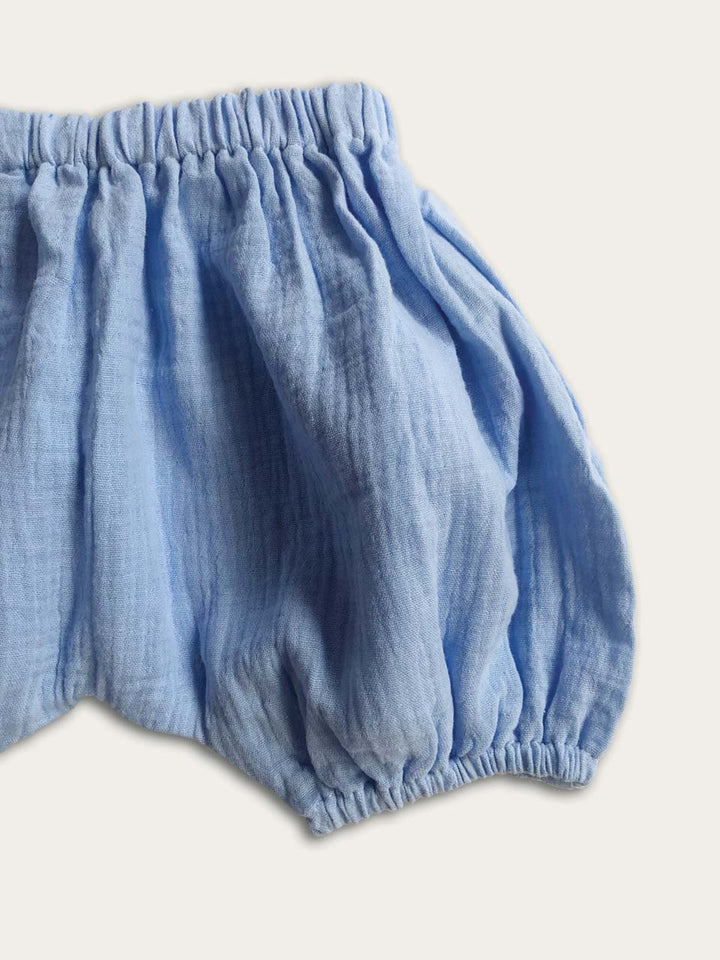 bubble shorts in blue leg