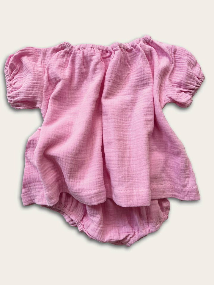 Pink short sleeve top and bloomers front