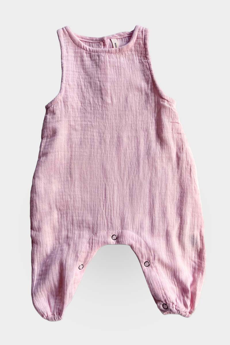 Baby jumpsuit sleeveless in light pink front