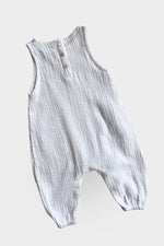 Baby jumpsuit sleeveless in white back