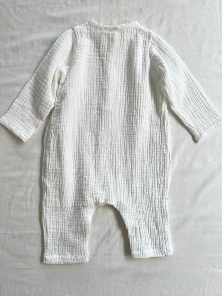 Baby jumpsuit with long sleeves in white back